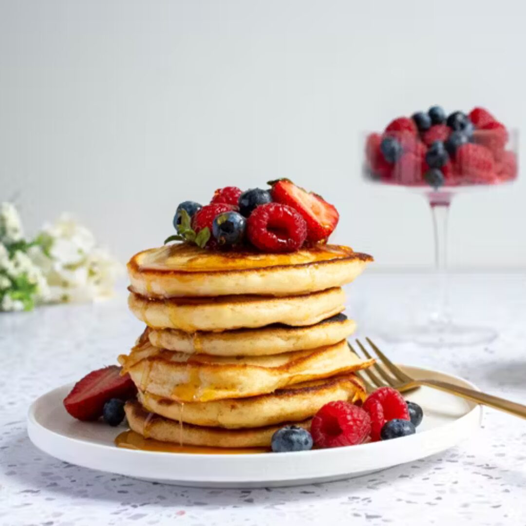 Pancakes with strawberries