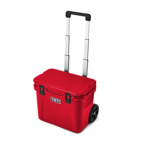 Yeti Roadie 32 Wheeled Cooler - Rescue Red