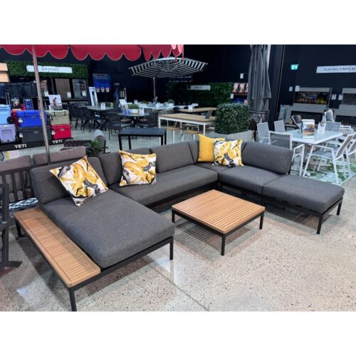 Eucalia Lounge Setting - Black